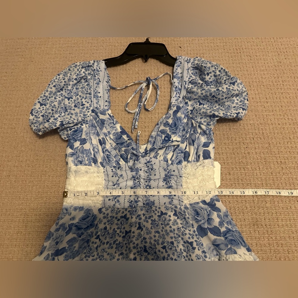 NWT Altar’d State Aderny Patchwork Floral Mini Dress Blue-White - Picture 11 of 12